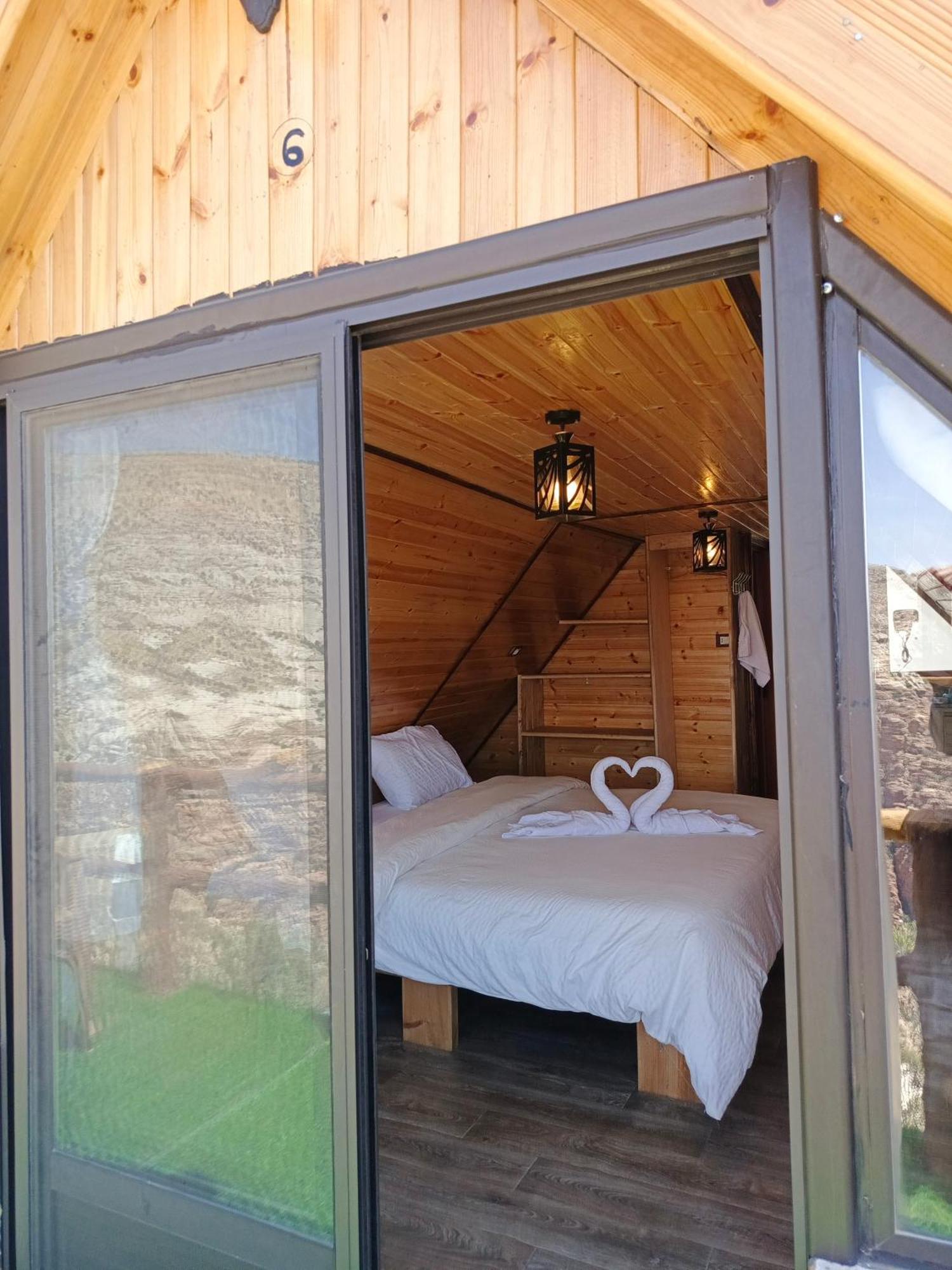 Dana Luxury Huts Hotell Eksteriør bilde