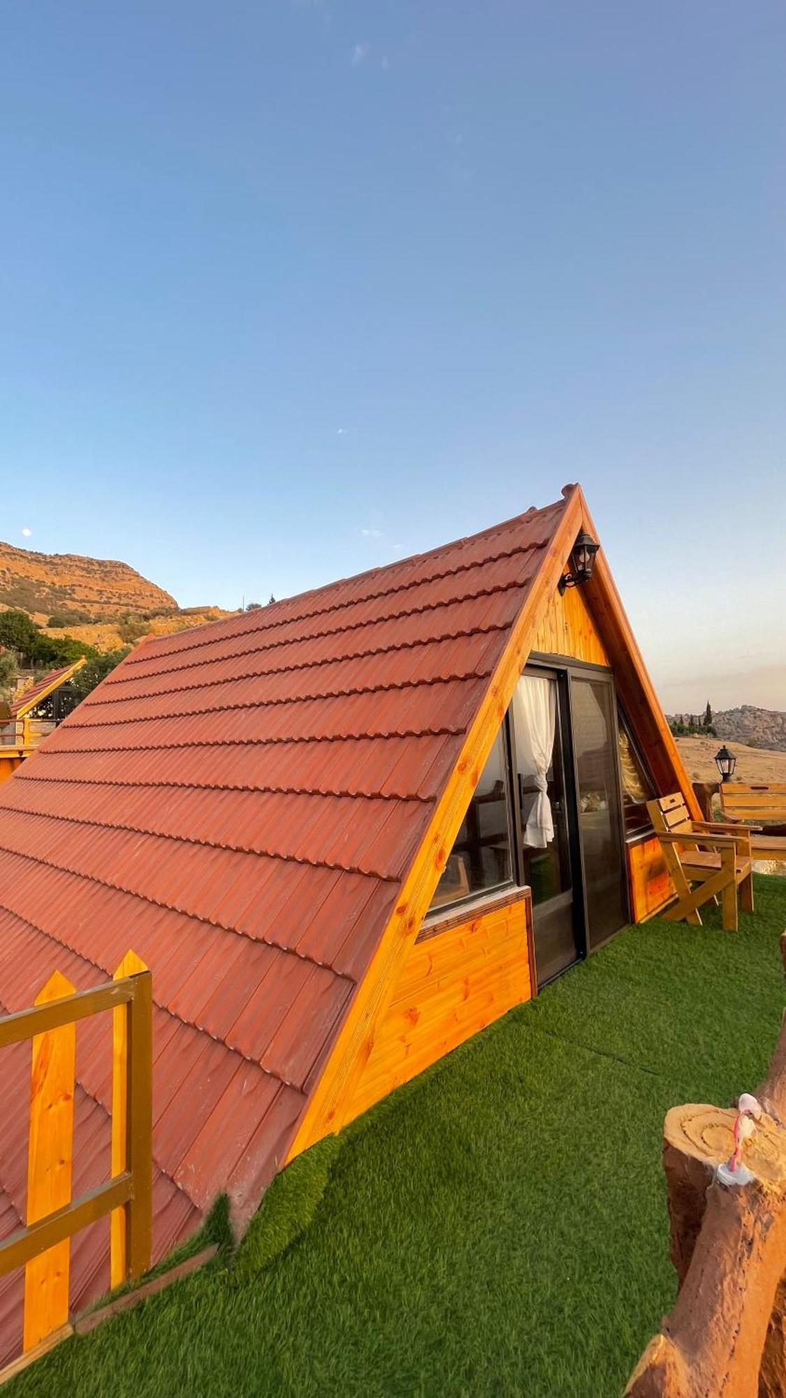 Dana Luxury Huts Hotell Eksteriør bilde