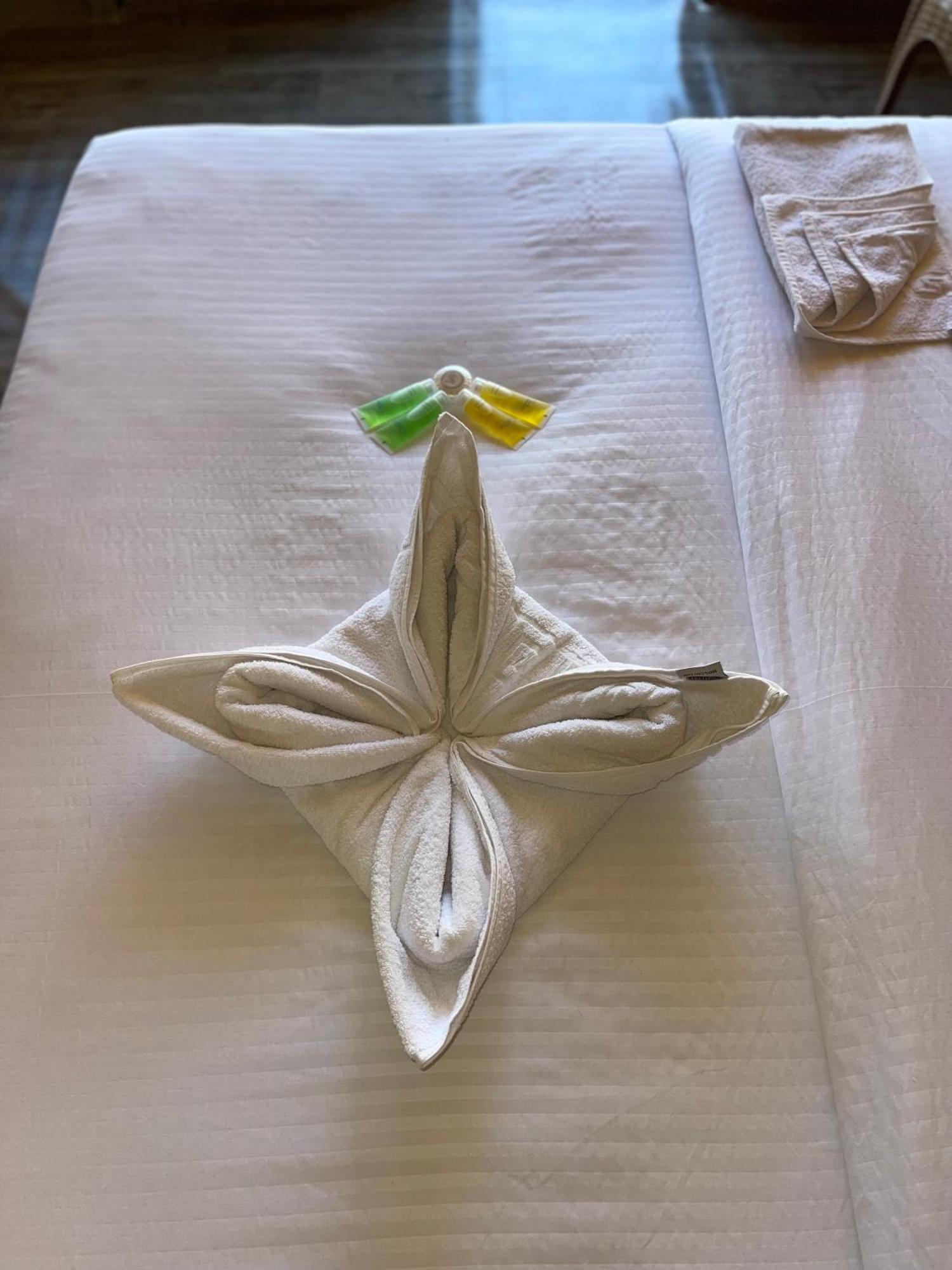 Dana Luxury Huts Hotell Eksteriør bilde